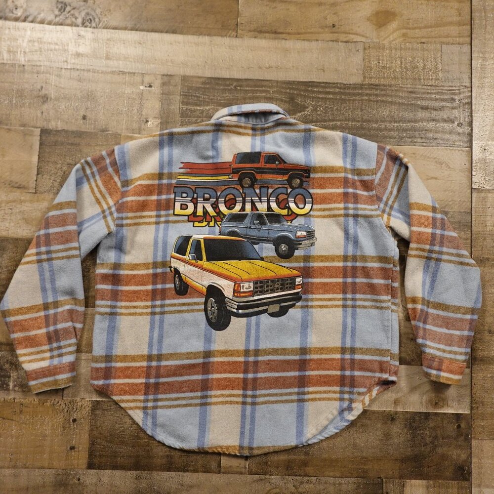 Ford Bronco Plaid Flannel Jacket Women’s Large Blue Tan‎ Shacket